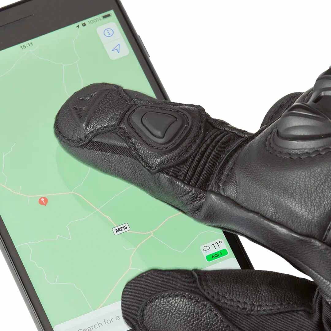 Triumph Alder GORE-TEX® 2 in 1 Gloves in Black