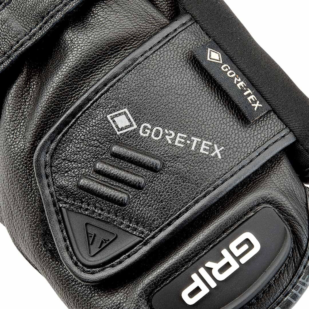 Triumph Alder GORE-TEX® 2 in 1 Gloves in Black