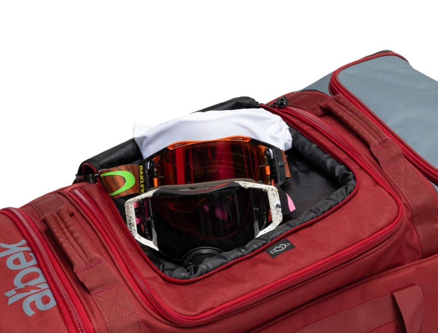 ALBEK GEAR BAG MERIDIAN WHEELED COVERT - 4 colours to choose from