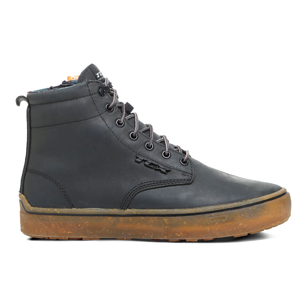 TCX DARTWOOD WATERPROOF BOOTS BLACK EU 38