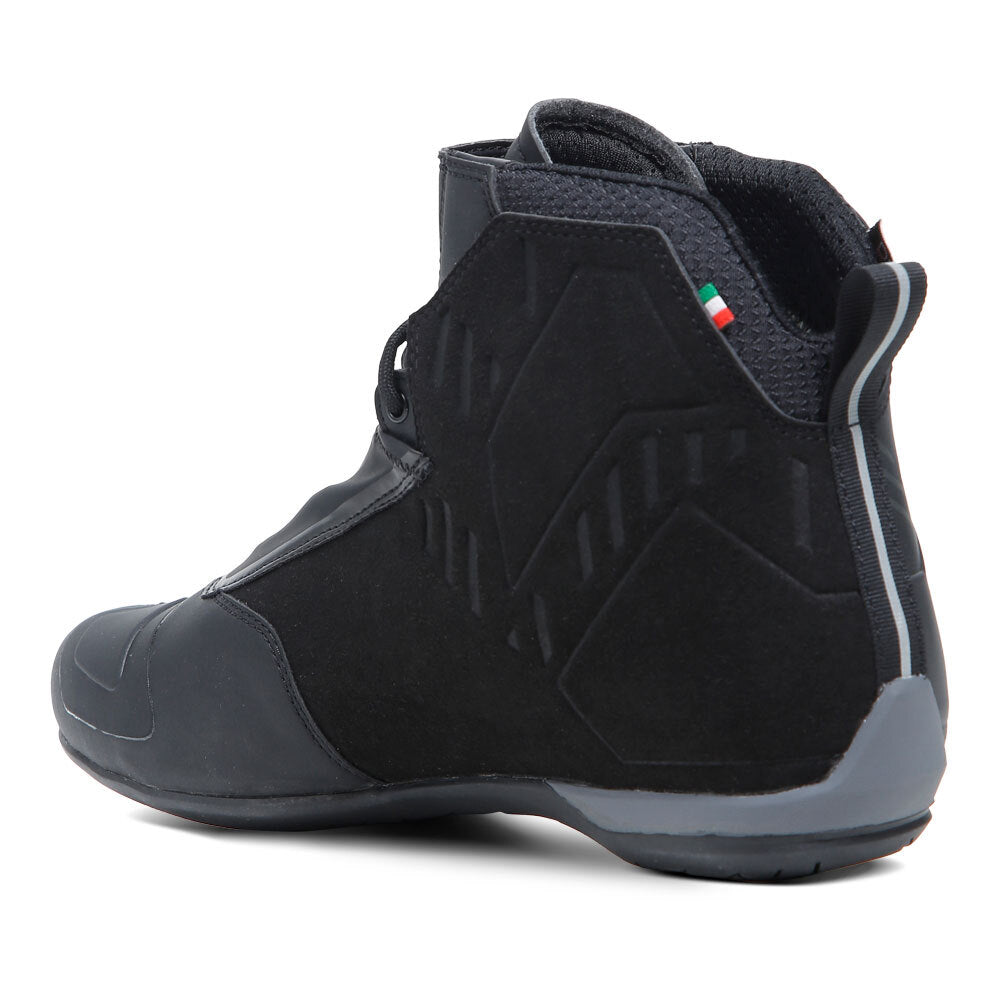 TCX RO4D WATERPROOF BOOTS BLACK 41